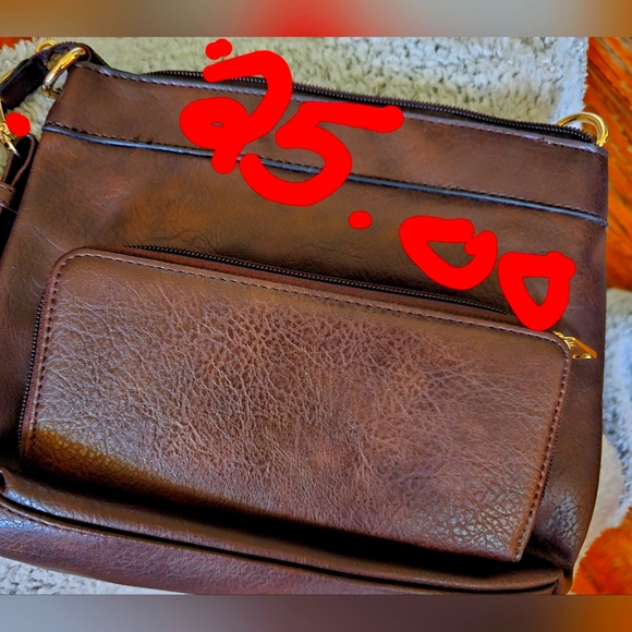 There are many brands of purses and clothing all are negotiable - Picture 2 of 16